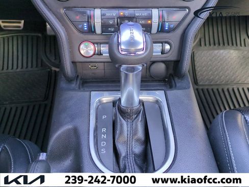 Used 2021 Ford Mustang Premium image 15
