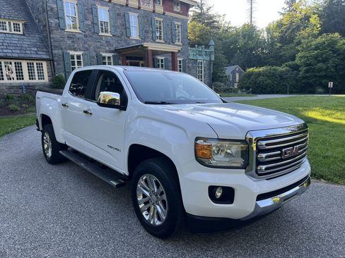 Used 2016 GMC Canyon SLT AWD/4WD image 2