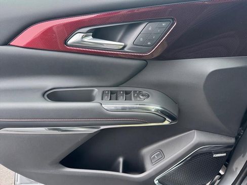 New 2026 Chevrolet Traverse RS w/ LPO, Floor Liner Package image 10