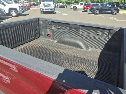 Used 2014 GMC Sierra 1500 SLE w/ SLE Value Package AWD/4WD image 19