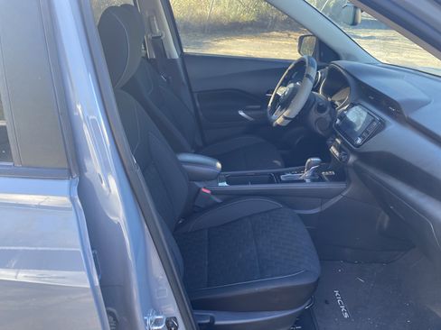 Used 2021 Nissan Kicks SV w/ Interior Electronics Package image 22