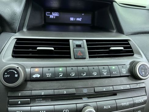 Used 2012 Honda Accord LX image 21