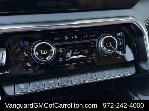 New 2026 GMC Sierra 2500 Denali Ultimate AWD/4WD image 16