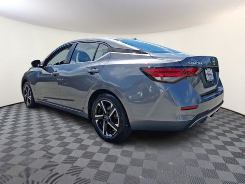 Used 2025 Nissan Sentra SV w/ All-Weather Package FWD image 4