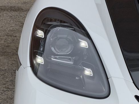 Used 2024 Porsche 718 Boxster Spyder RS w/ Weissach Package image 12