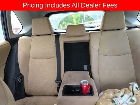 Used 2025 Toyota RAV4 LE AWD/4WD image 5