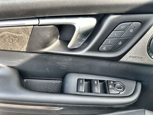 New 2026 Buick Enclave Avenir w/ Super Cruise Package image 22