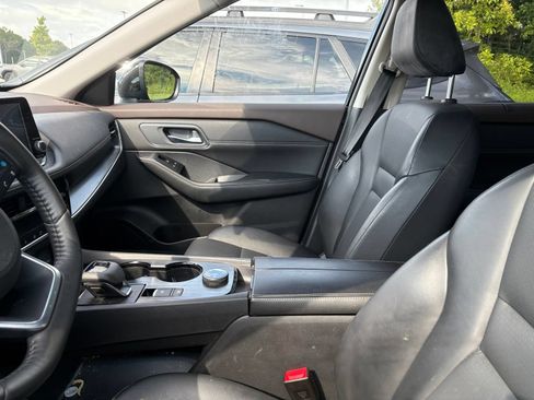 Used 2021 Nissan Rogue SV w/ Premium Package AWD/4WD image 8