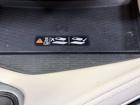 Used 2021 Cadillac CT4 Luxury w/ Sun And Sound Package RWD image 49