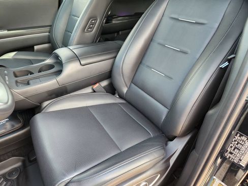 Used 2026 Hyundai Palisade Calligraphy AWD/4WD image 14