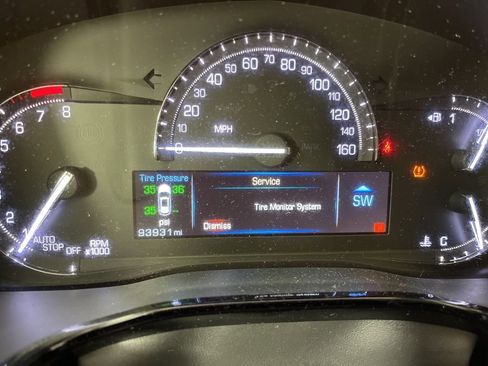 Used 2019 Cadillac XT5 Luxury image 33