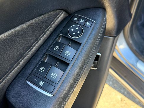 Used 2018 Mercedes-Benz GLE 350 4MATIC image 16