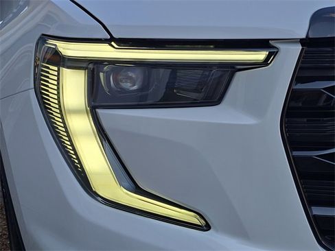 New 2026 GMC Acadia Elevation w/ Super Cruise Package image 10