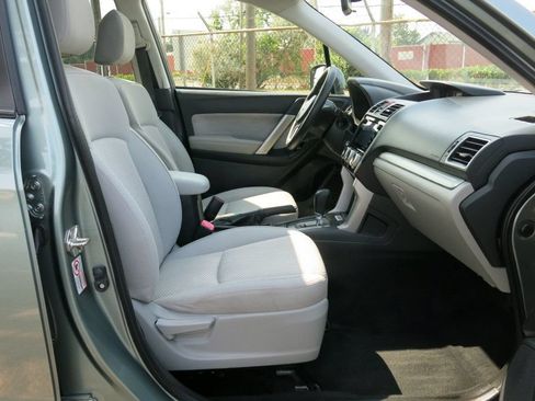 Used 2018 Subaru Forester 2.5i Premium AWD/4WD image 14