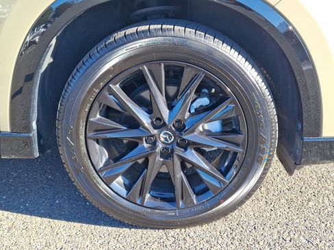 Certified 2024 MAZDA CX-5 Carbon Edition image 8