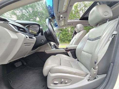 Used 2014 Cadillac XTS Premium FWD image 27
