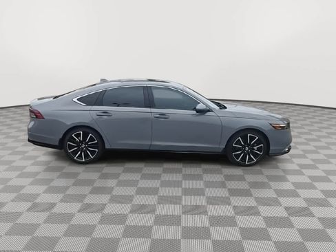 Certified 2025 Honda Accord Touring image 9