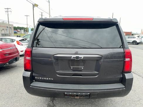 Used 2018 Chevrolet Suburban LT AWD/4WD image 2