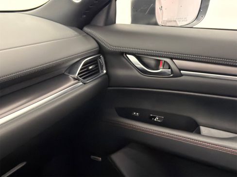 Used 2025 MAZDA CX-5 2.5 Turbo w/ Premium Package image 32