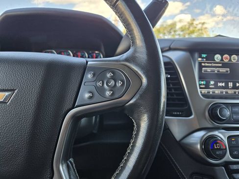 Used 2020 Chevrolet Suburban Premier w/ RST Edition AWD/4WD image 15