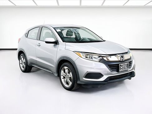 Used 2019 Honda HR-V LX image 3