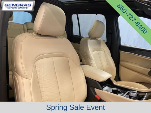 Certified 2025 Jeep Grand Cherokee Limited w/ Luxury Tech Group II AWD/4WD image 45