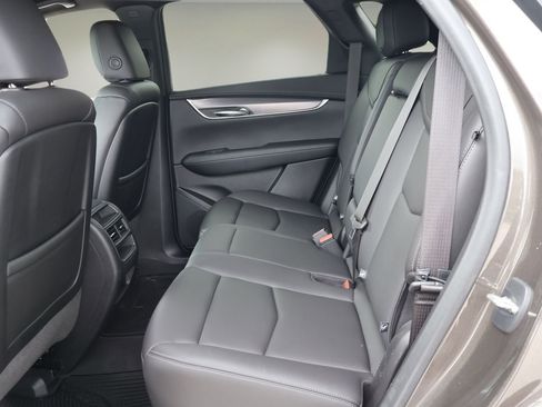 Used 2020 Cadillac XT5 Luxury FWD image 13