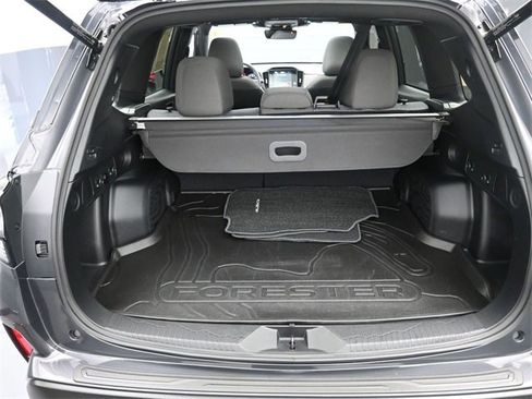 Used 2025 Subaru Forester Premium w/ Convenience Package #1 image 23