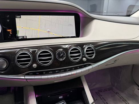 Used 2016 Mercedes-Benz S 550 Sedan image 25