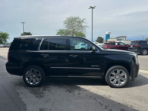 Used 2016 GMC Yukon Denali w/ Open Road Package AWD/4WD image 8