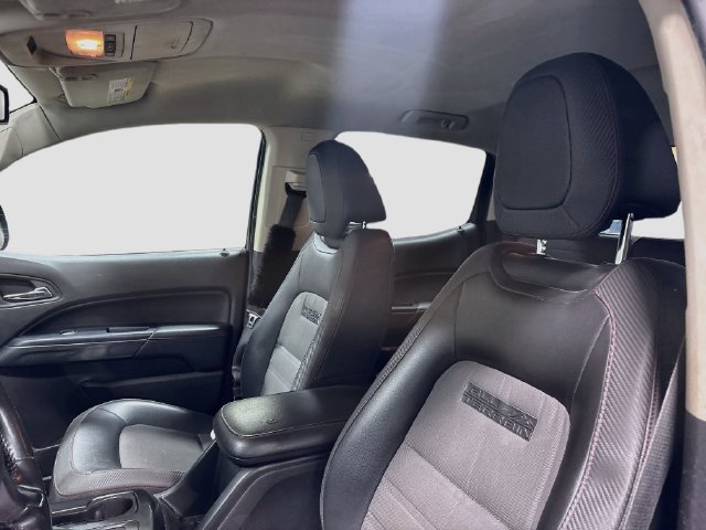 Used 2015 GMC Canyon SLE w/ All-Terrain Package AWD/4WD image 17