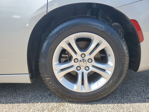 Used 2023 Dodge Charger SXT image 27