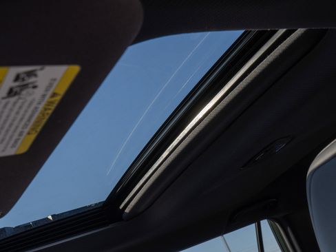 New 2026 Subaru Outback Premium image 18