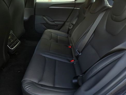 Used 2023 Tesla Model S Standard Range image 12