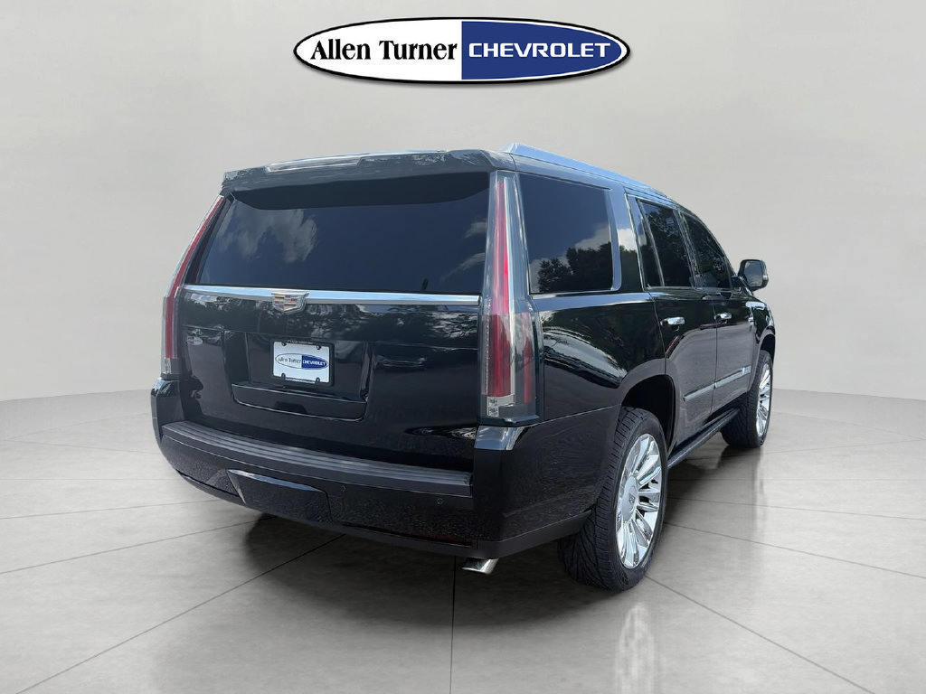 Used 2015 Cadillac Escalade Platinum AWD/4WD image 4