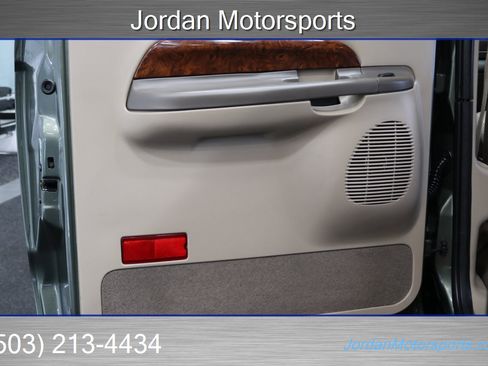 Used 2001 Ford Excursion Limited image 76