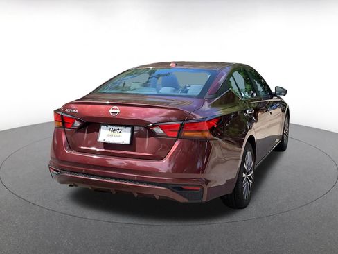 Used 2025 Nissan Altima 2.5 SV image 7