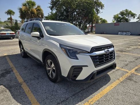 Certified 2024 Subaru Ascent Premium w/ Convenience Package AWD/4WD image 7