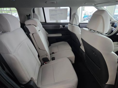 New 2026 Hyundai Santa Fe SE AWD/4WD image 38