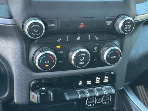 Used 2019 RAM 1500 Big Horn image 19