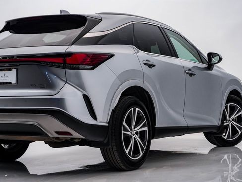 Used 2023 Lexus RX 350 Premium w/ Accessory Package image 9