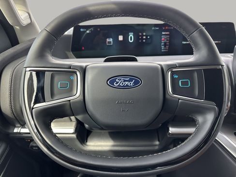 New 2025 Ford Expedition Platinum image 33