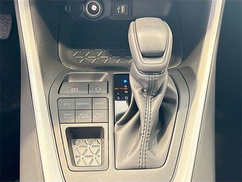 New 2025 Toyota RAV4 LE image 15
