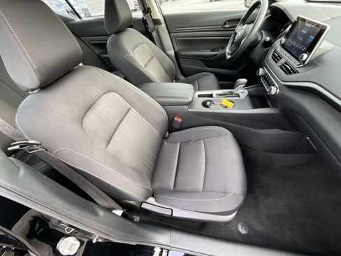 Certified 2025 Nissan Altima 2.5 S image 40