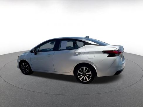 Used 2025 Nissan Versa SV FWD image 11