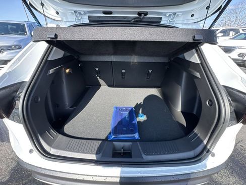 New 2026 Chevrolet Trax LT image 23