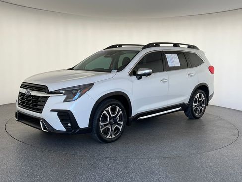 Certified 2023 Subaru Ascent Touring AWD/4WD image 9