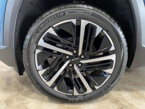 New 2026 Chevrolet Equinox RS w/ Convenience Package III image 8