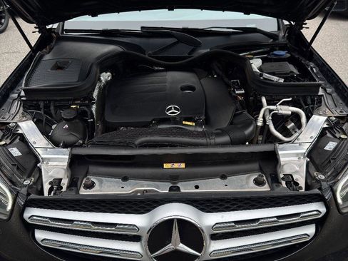 Used 2021 Mercedes-Benz GLC 300 GLC 300 w/ Premium Package image 29