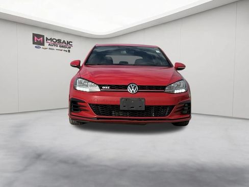 Used 2018 Volkswagen GTI S FWD image 3